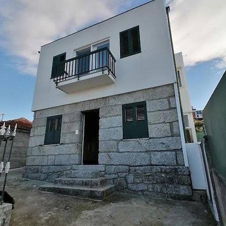 Casa Creixo - Moradia Completa T2 Appartamento Guimarães Esterno foto
