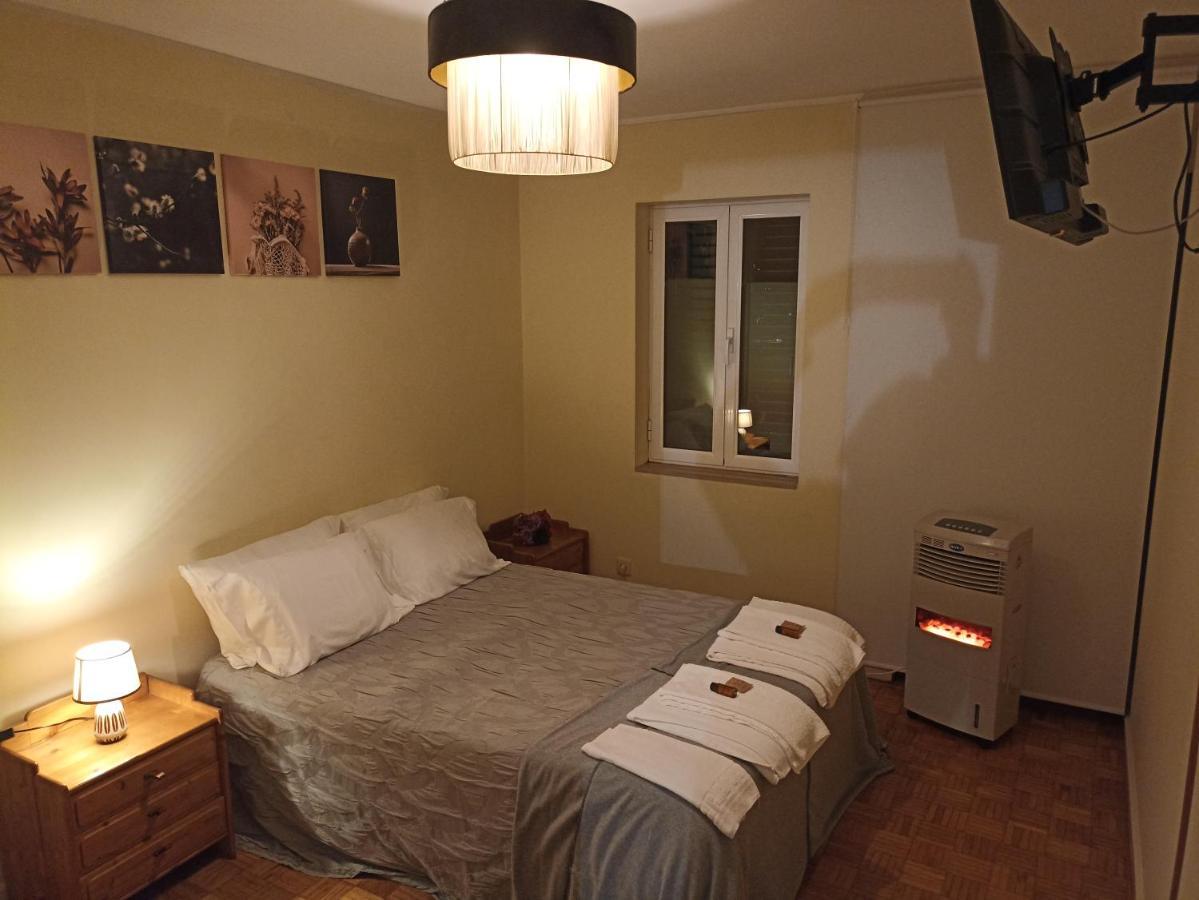 Casa Creixo - Moradia Completa T2 Appartamento Guimarães Esterno foto