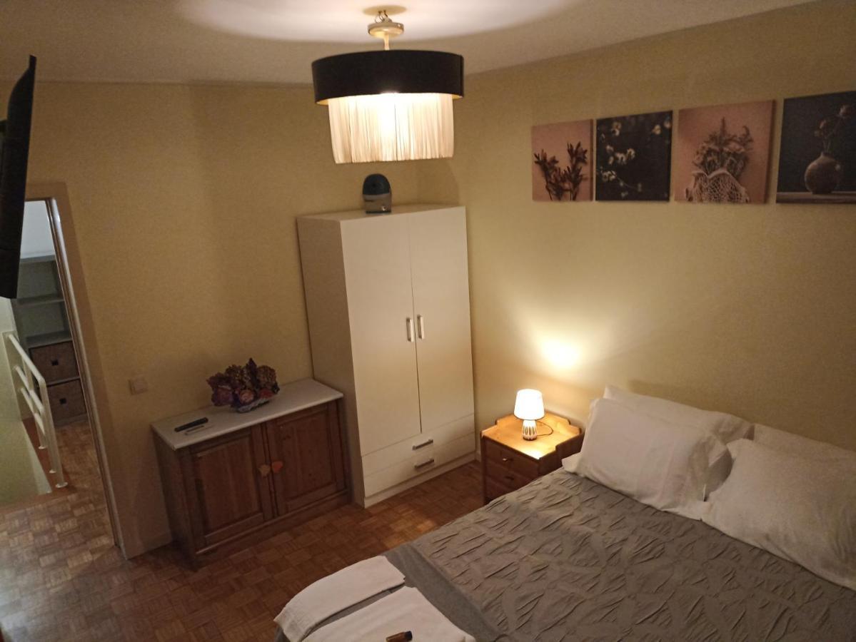 Casa Creixo - Moradia Completa T2 Appartamento Guimarães Esterno foto